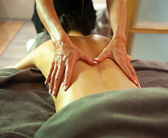 soin-corps Massage et soin de corps hydratant